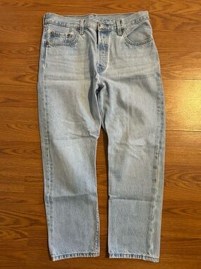 Levi's Light Wash 501’s Jeans